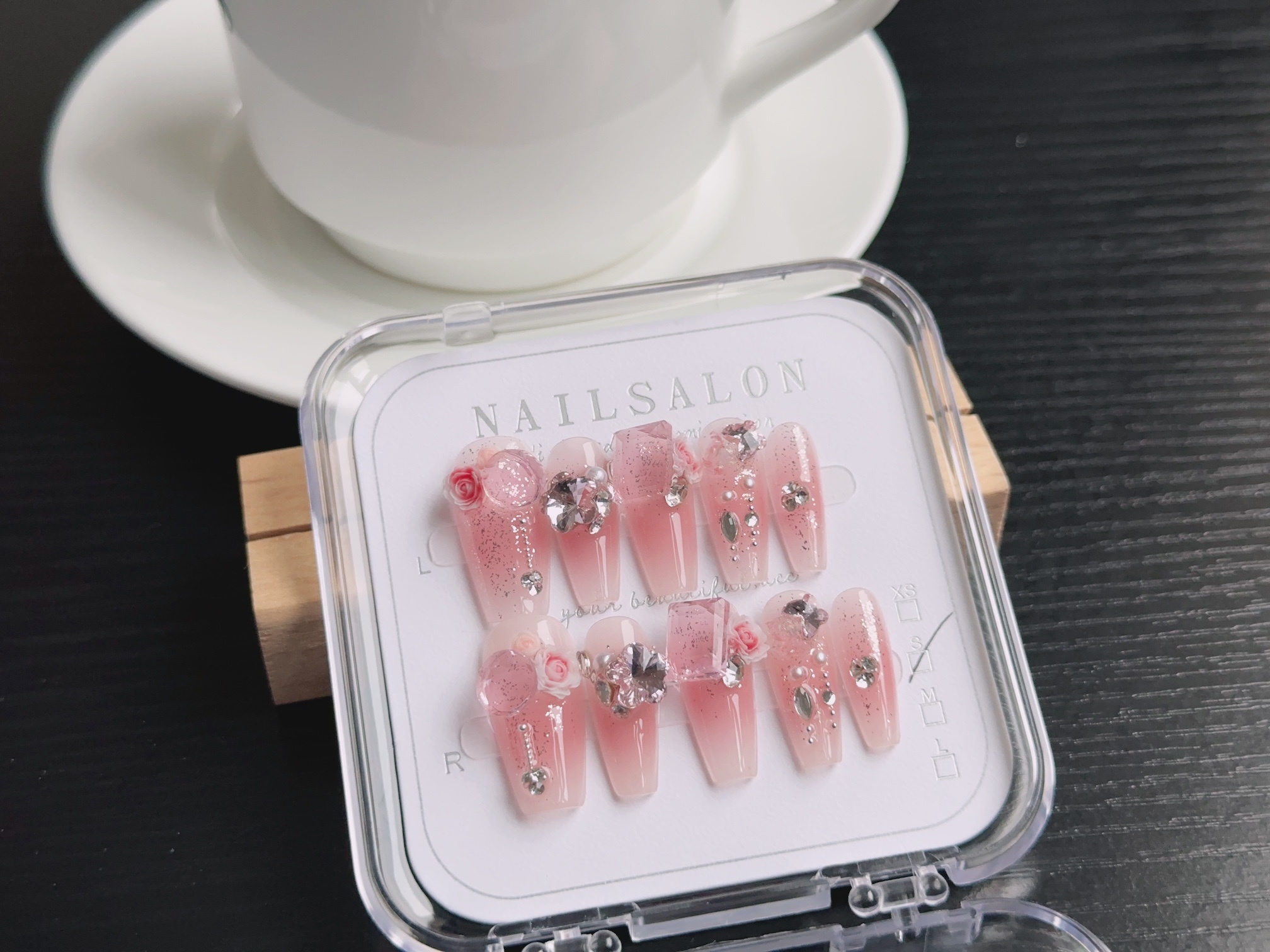 Press On Nails T037 - Image 4
