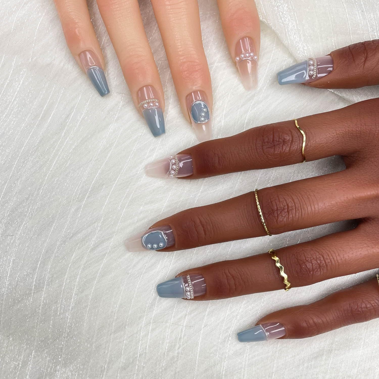 GGDDSHA Press On Nails Short, No Fade Out Fake NailsSeamless Fit Soft Gel Glue On Nails Charms For WomenHandmade Nail Art Manicure Gradient,AzureEssence - Image 4