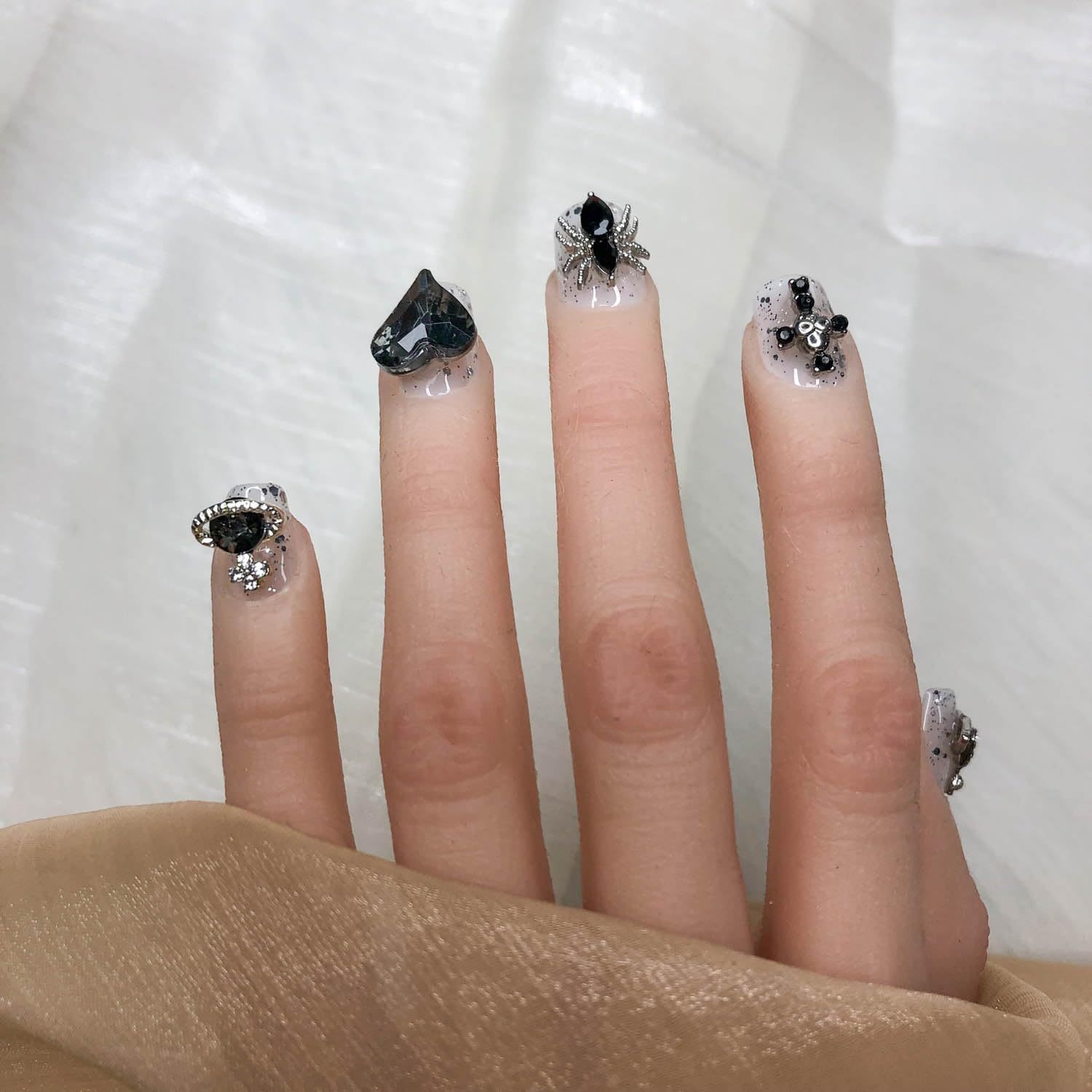 GGDDSHA Press On Nails Short, No Fade Out Fake NailsSeamless Fit Soft Gel Glue On Nails Charms For WomenHandmade Nail Art Manicure Gradient,Midnight Stardust - Image 2